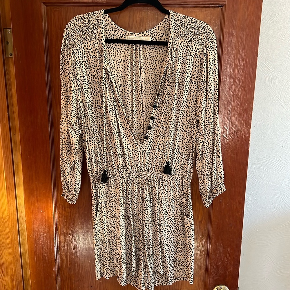 Quarter sleeve romper